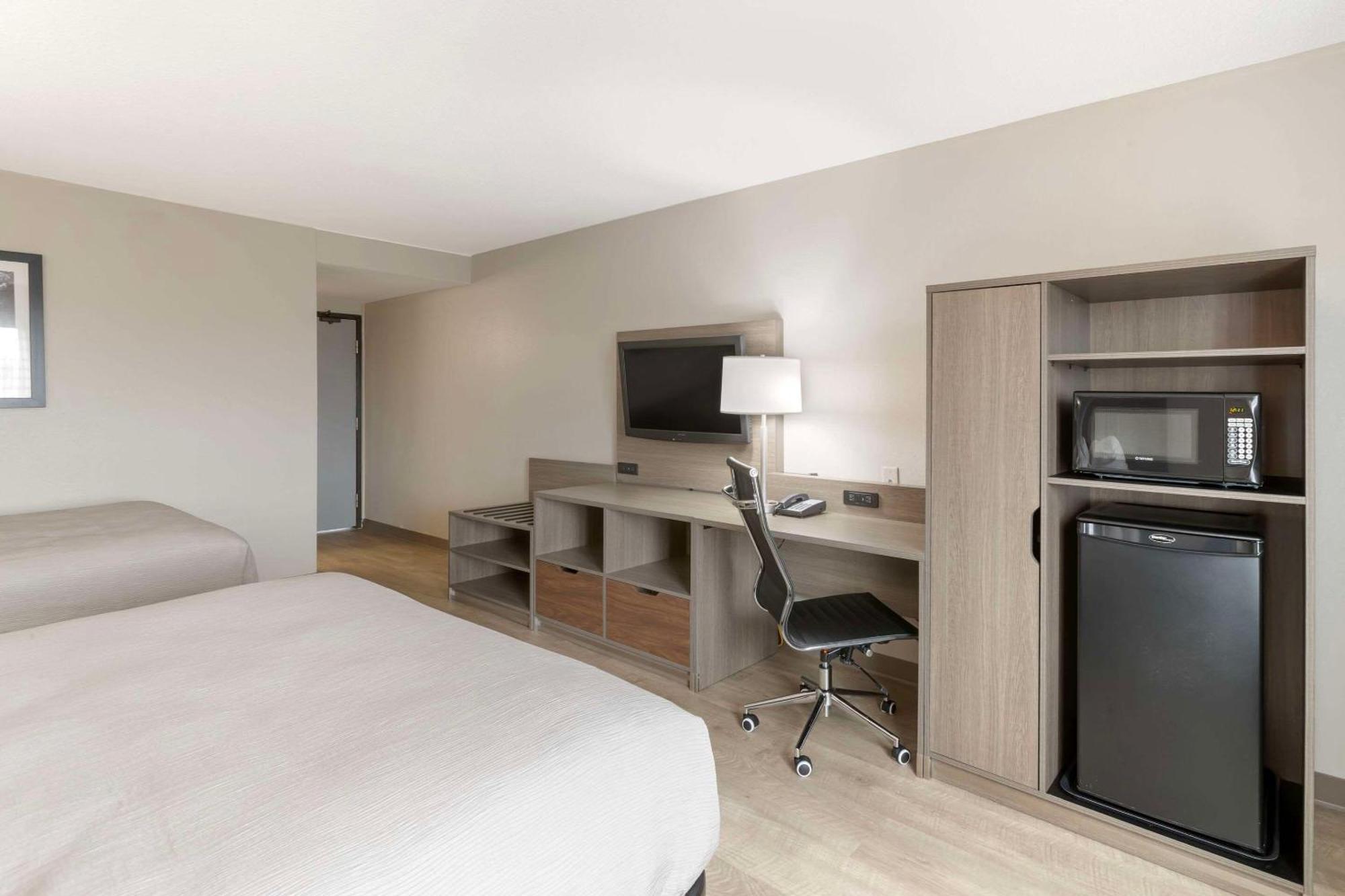 Quality Inn Newton At I-80 Extérieur photo