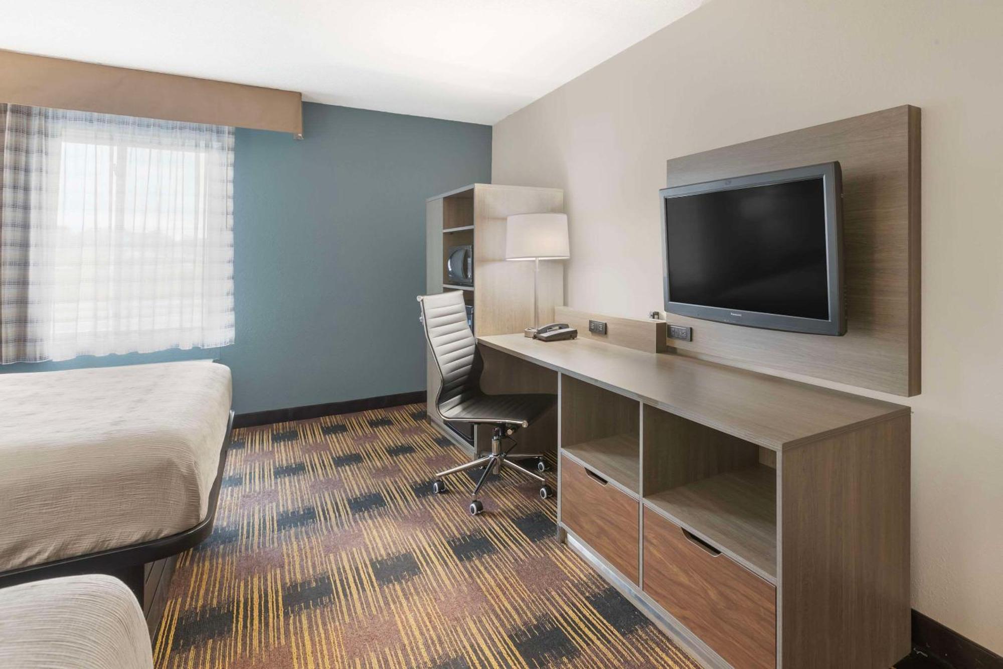 Quality Inn Newton At I-80 Extérieur photo