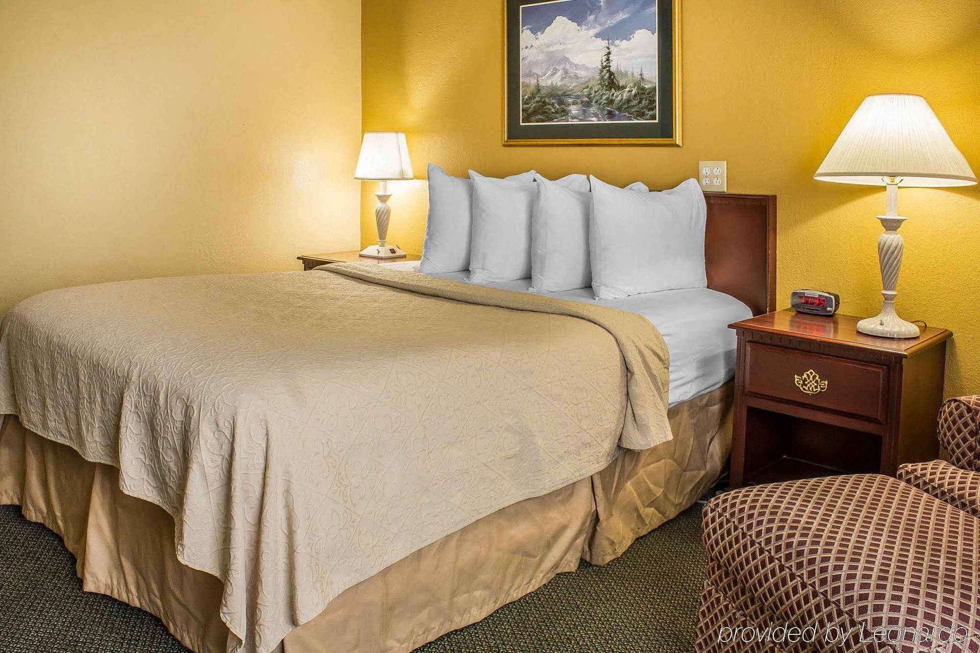 Quality Inn Newton At I-80 Extérieur photo
