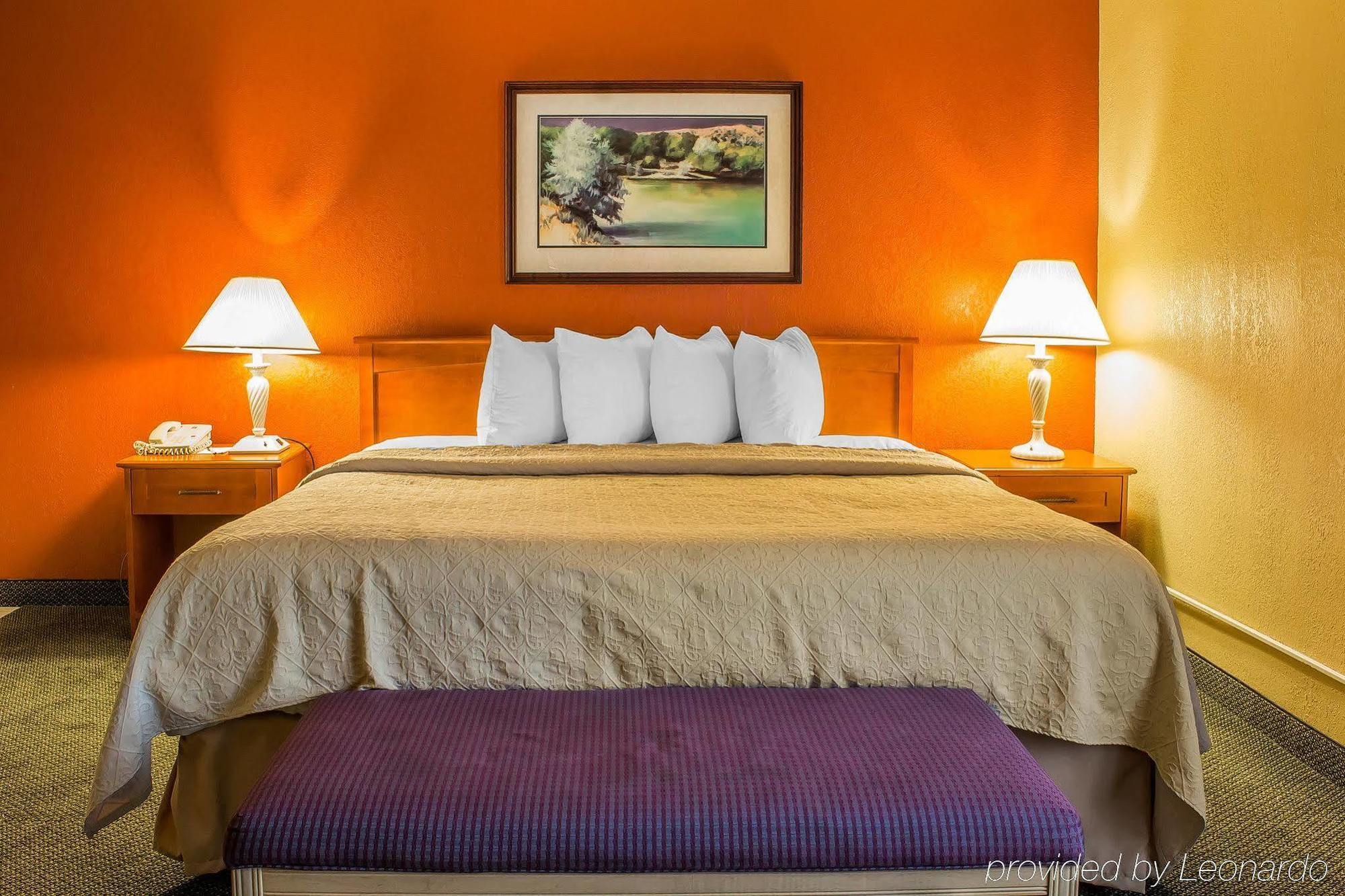 Quality Inn Newton At I-80 Extérieur photo